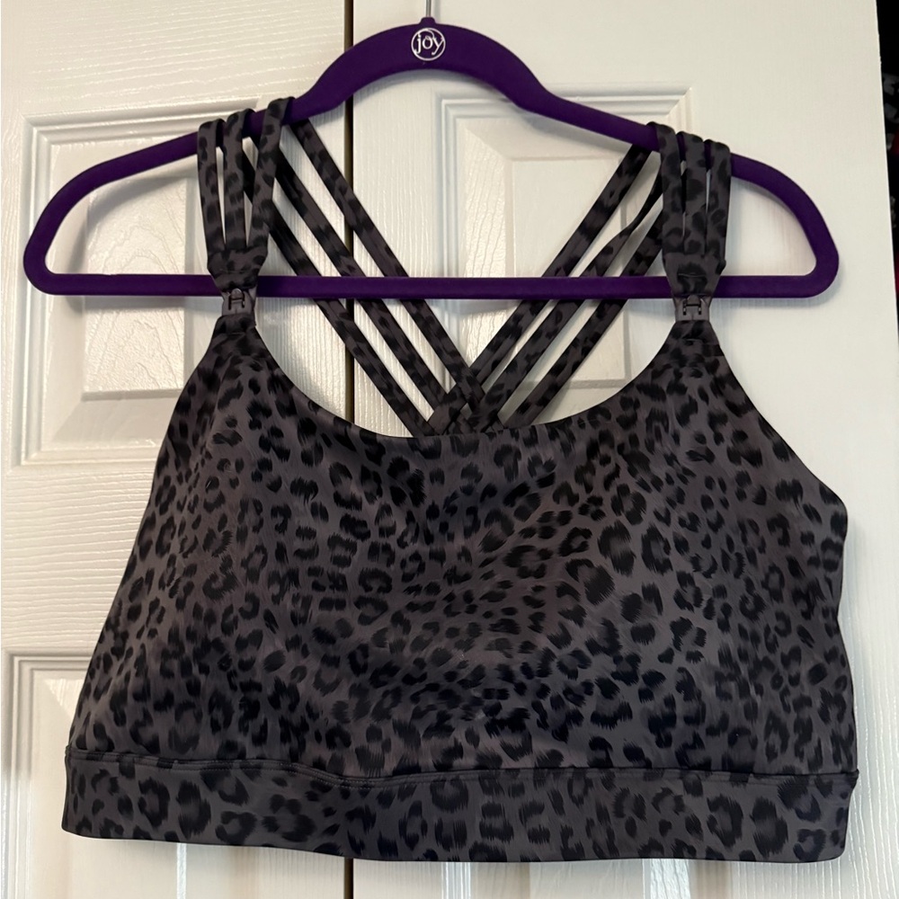 Sweat & Milk Nursing/Pumping Sports Bra